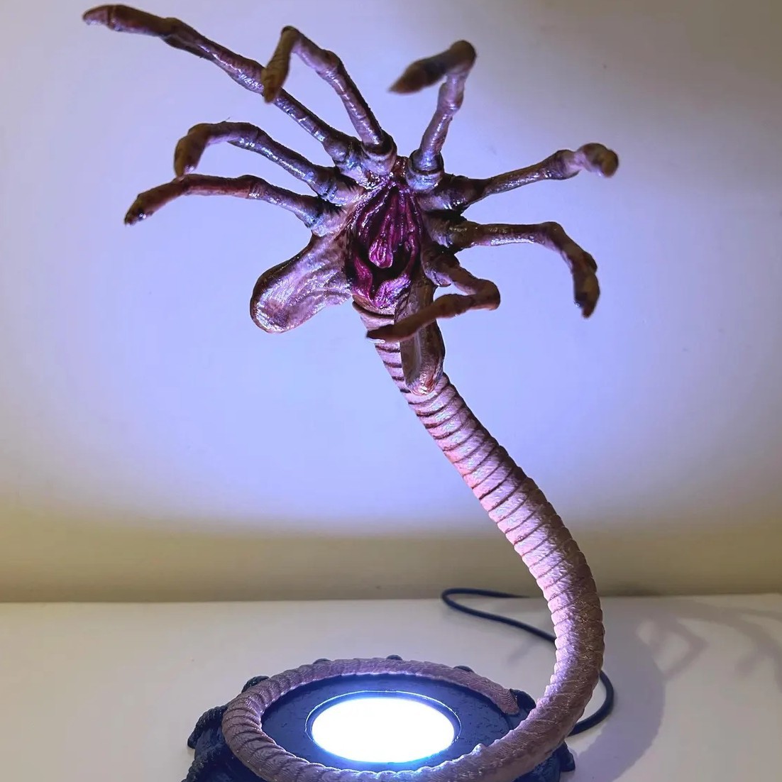 Lighting Decor For Home - Alien Facehugger Lamp Nachtlampje, knipperend Halloween-pompoendecor